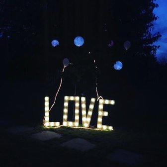 LOVE Lichtletters